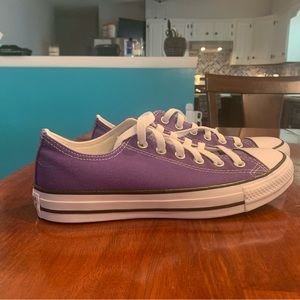 BRAND NEW Purple Converse Women’s SZ 8